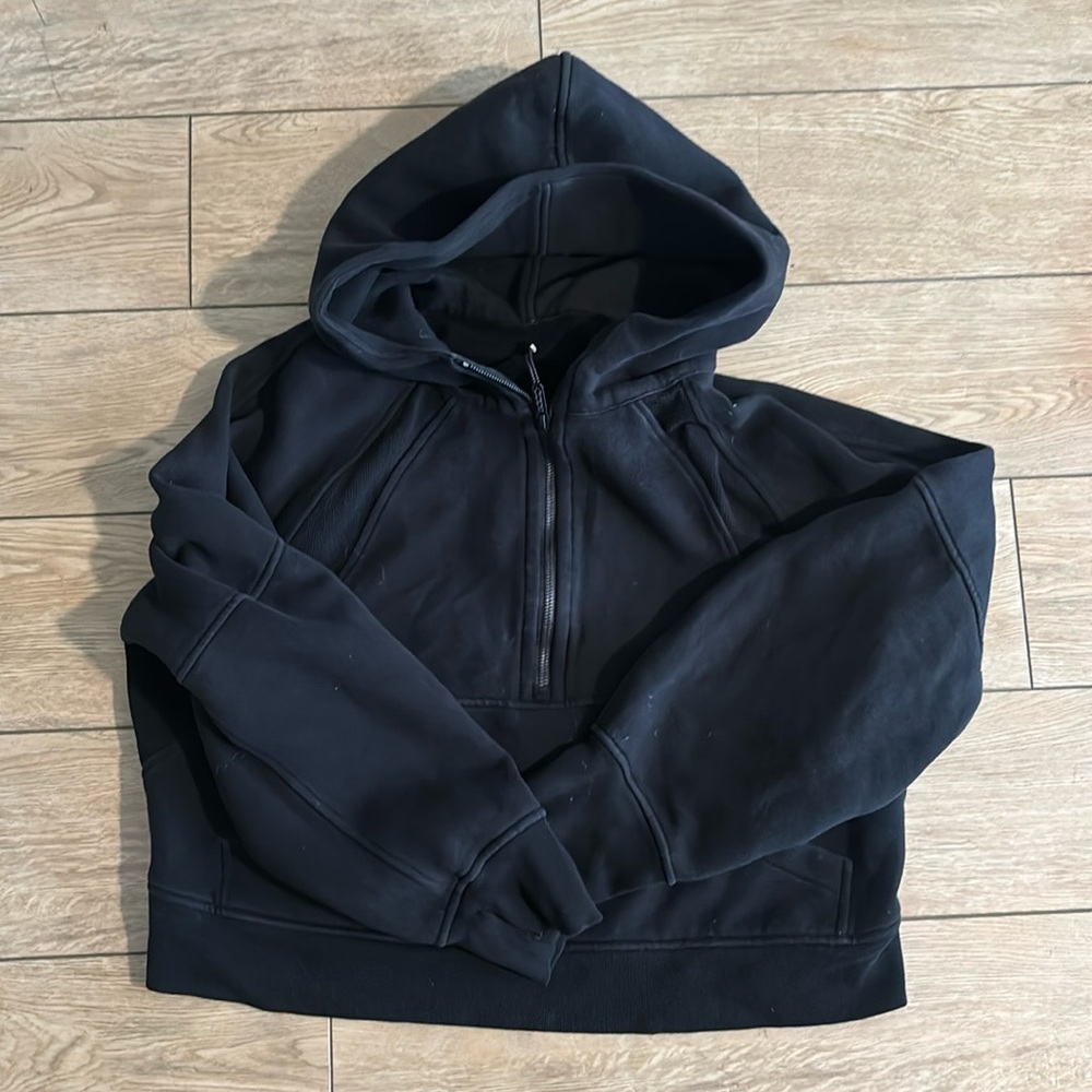 Lululemon black hooded quarter zip jacket. Great condition